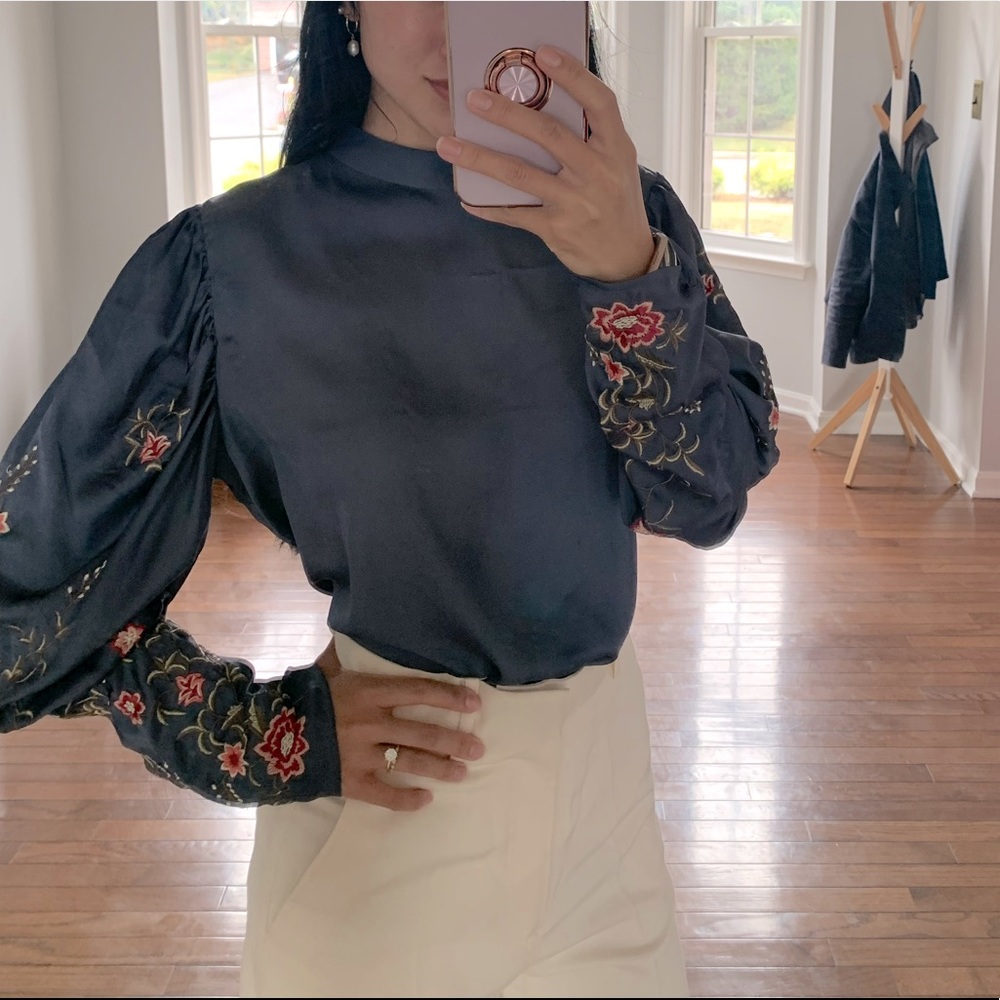 Embroidered high neck/mock neck blouse h&m